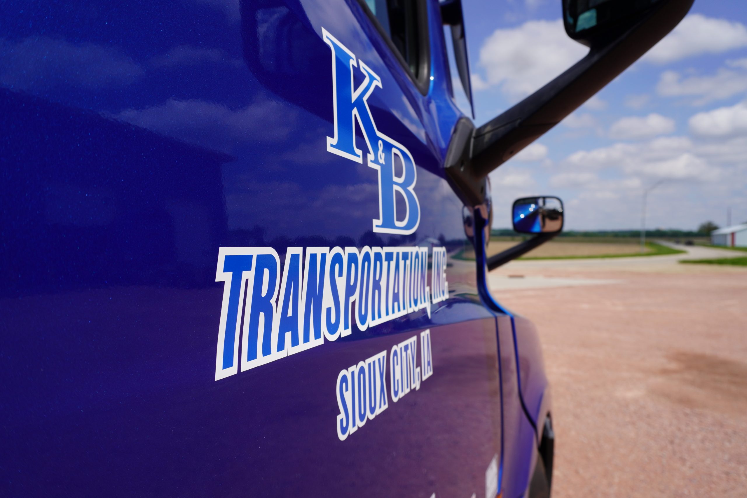 Truck Driving Jobs | K&B Transportation Inc.